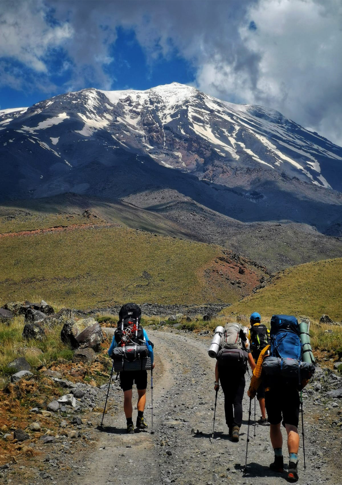 mount ararat ski tour